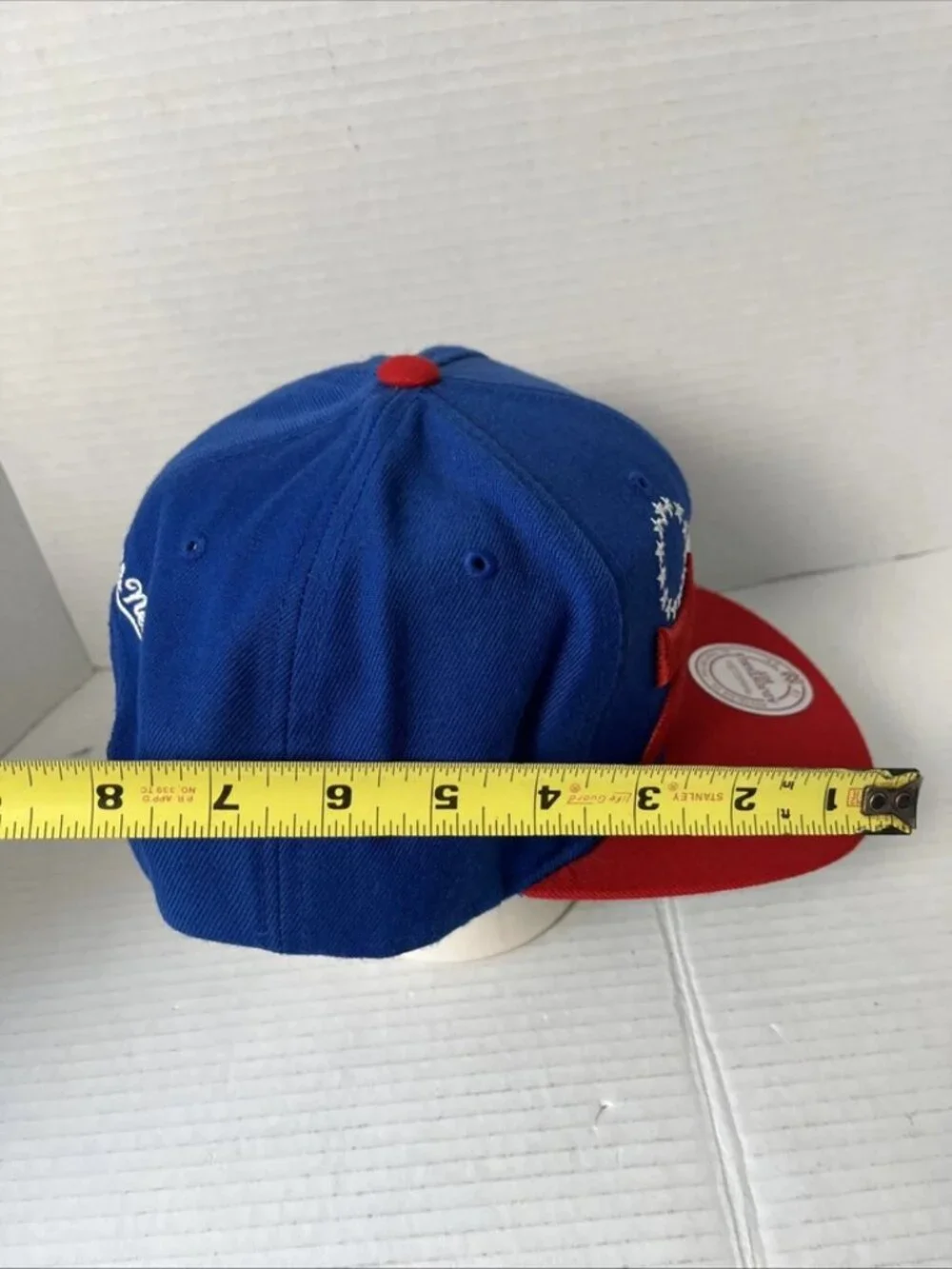 Mitchell & Ness Philadelphia 76ers Hardwood Classics Snapback Hat Lebron James